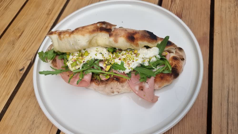 Panuozzo with mortadella and stracciatella